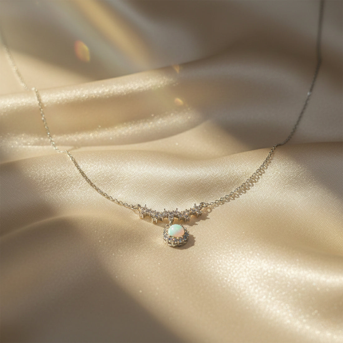 Opal Crystal Star Pendant Necklace GWN -83