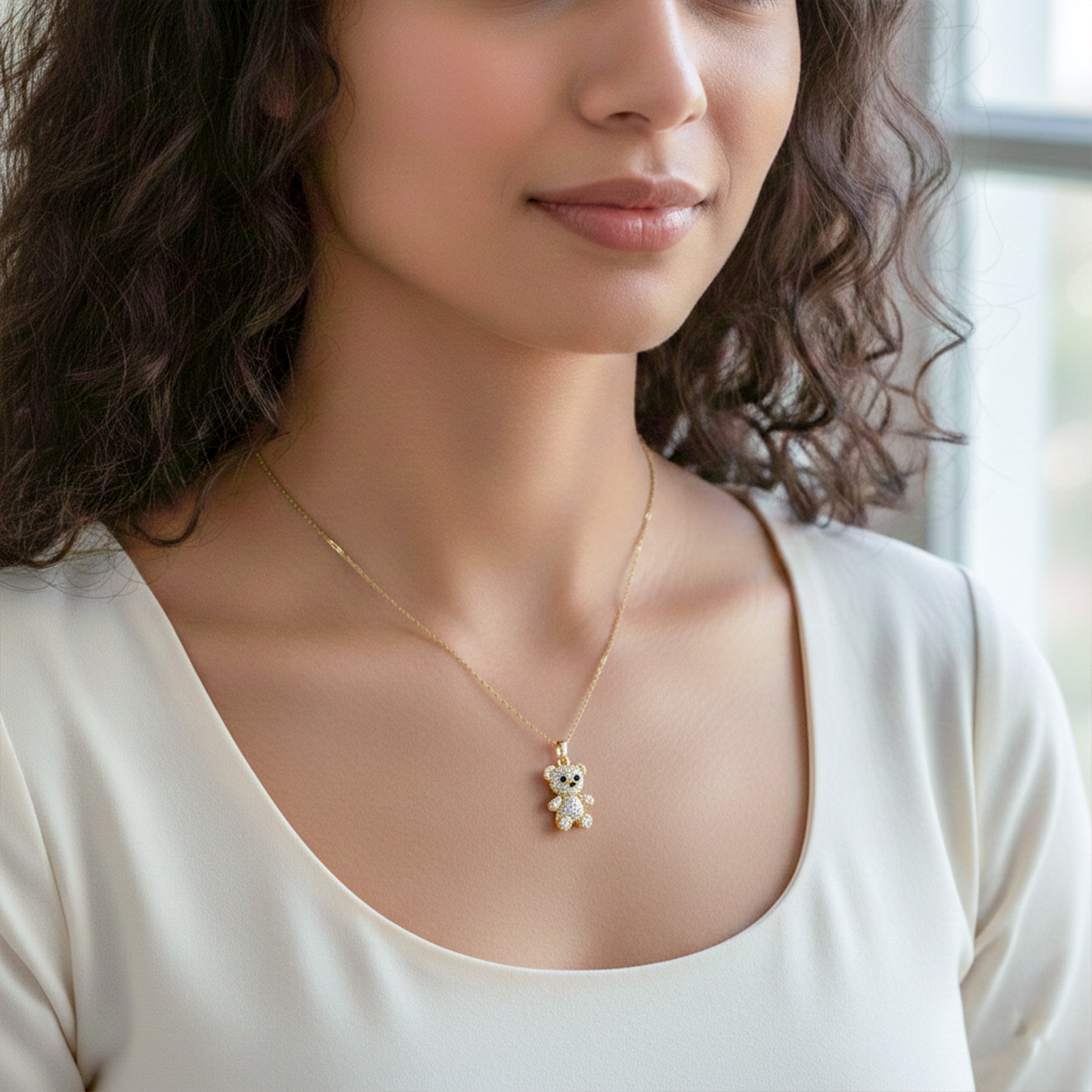 Cute Crystal Bear Pendant Necklace GWN -80