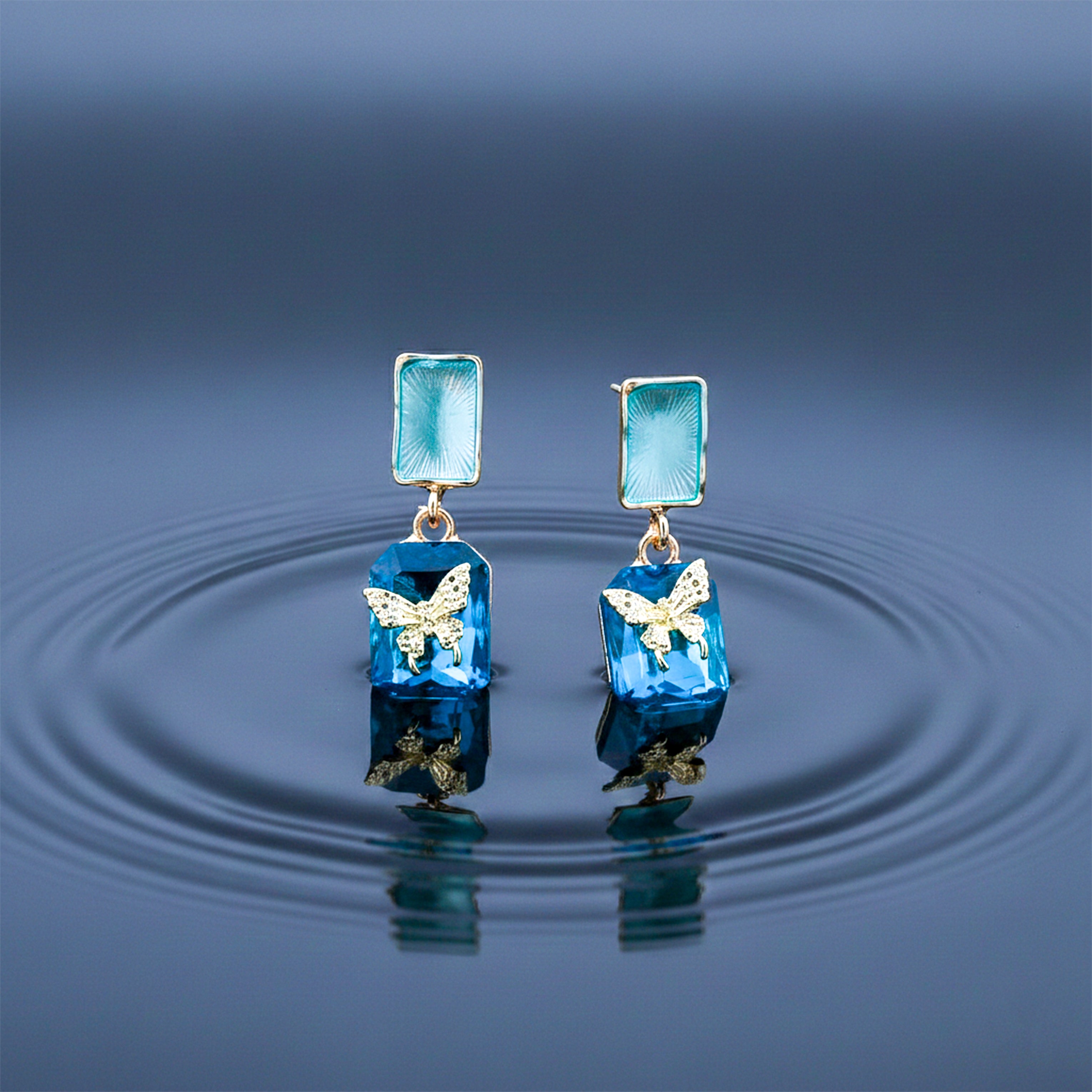 Blue Crystal Earrings GWE -219