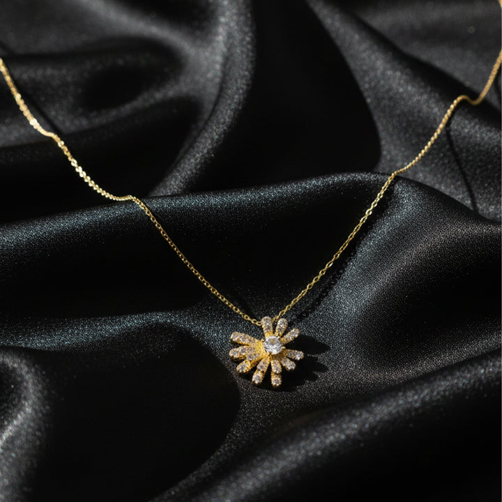 Flower Daimond Neckless GWN-149