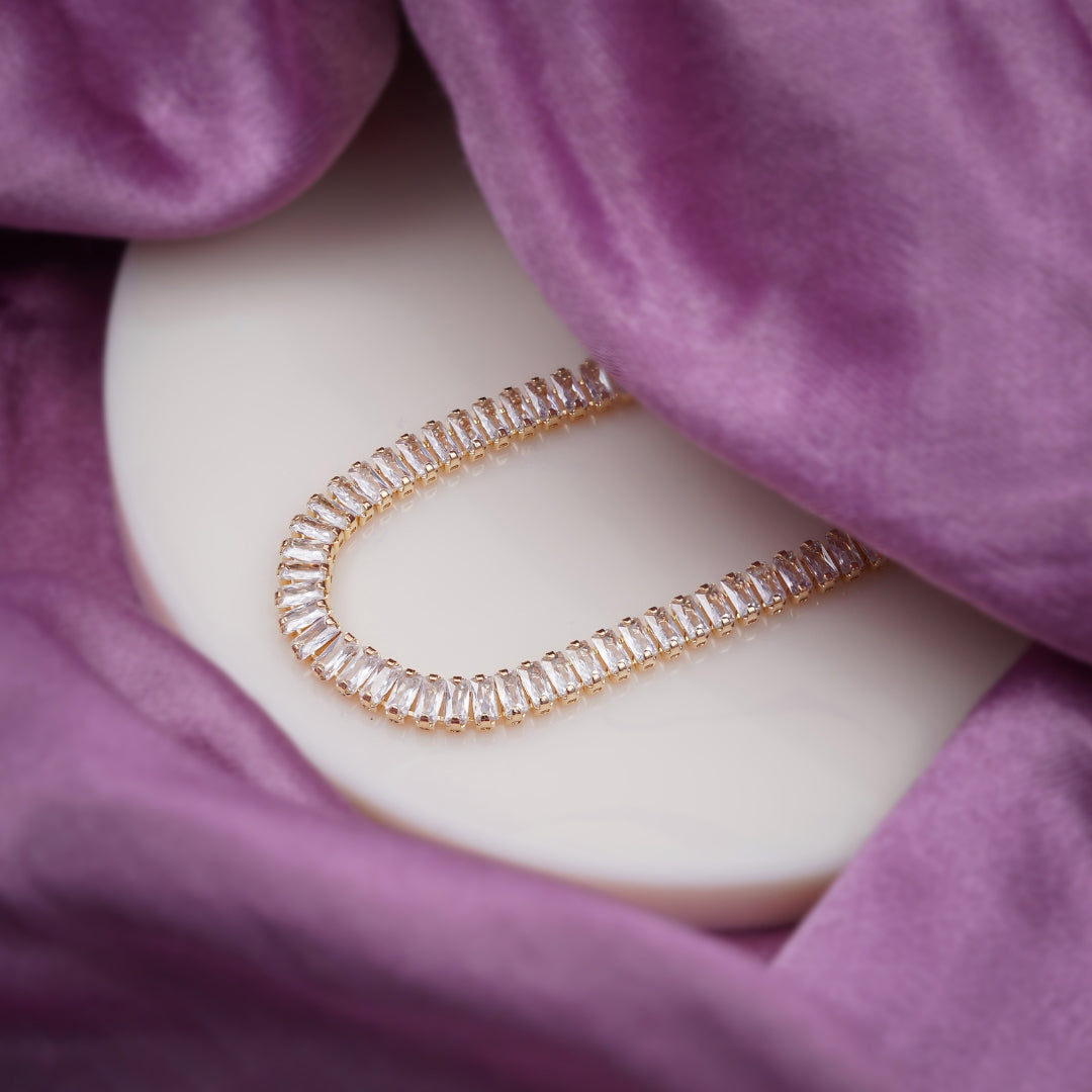 Hridaya Gold Tannis Braclate