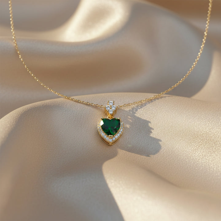 Heart Halo Pendant Necklace GWN -163