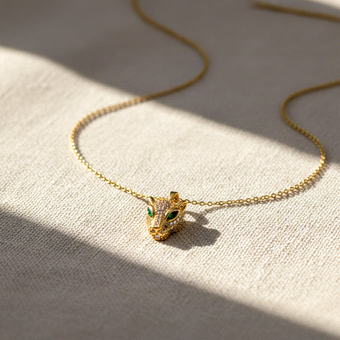 Panther Head Pendant Necklace GWN -96