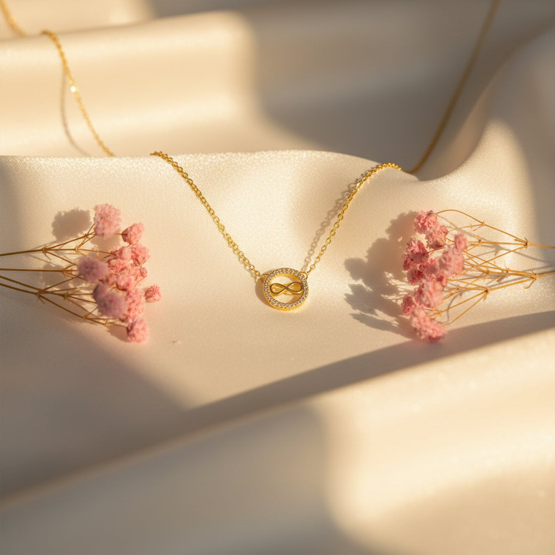 Elegant Infinity Pendant GWN -50