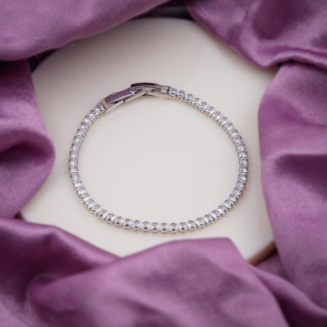 Diamond Row Womens Bracelet