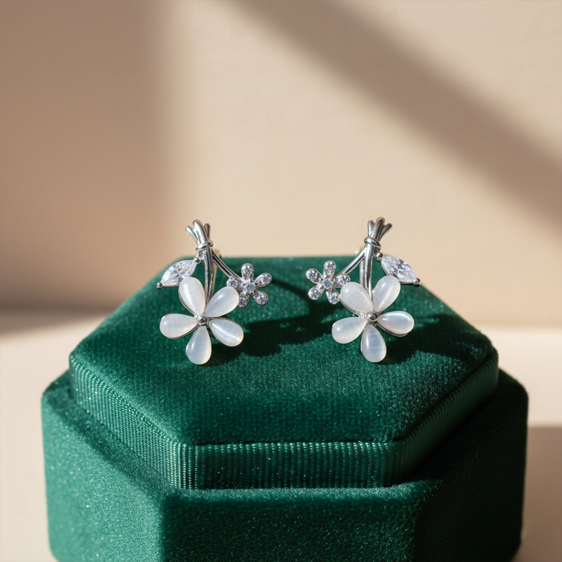Crystal Bouquet Stud Earrings GWE -111
