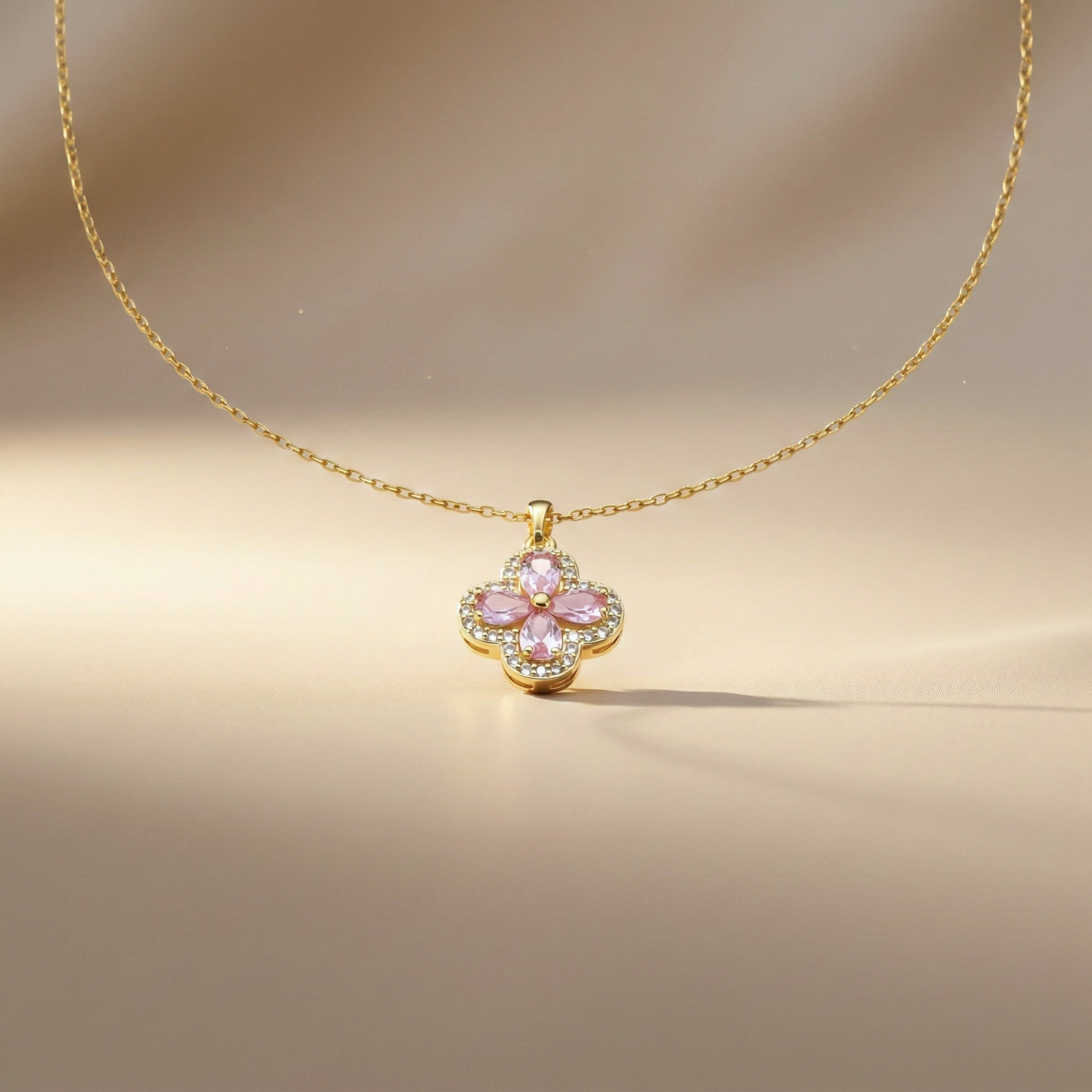 Pink Blossom Clover Pendant Necklace GWN -109