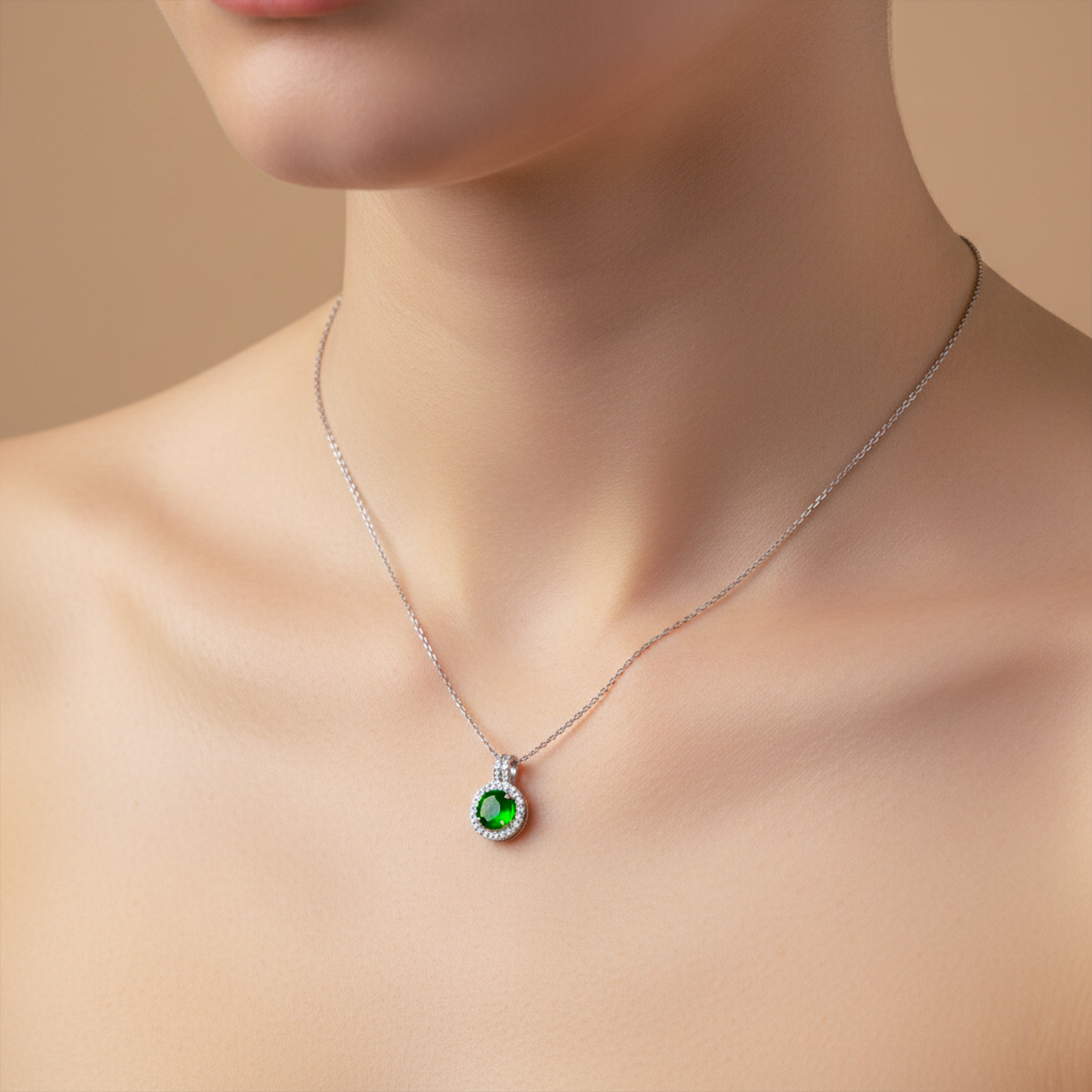 Emerald Halo Pendant Necklace GWN -145