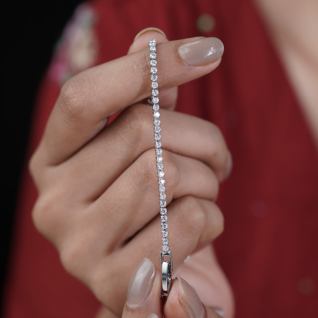 Ishq Silver Solitaire Braclate