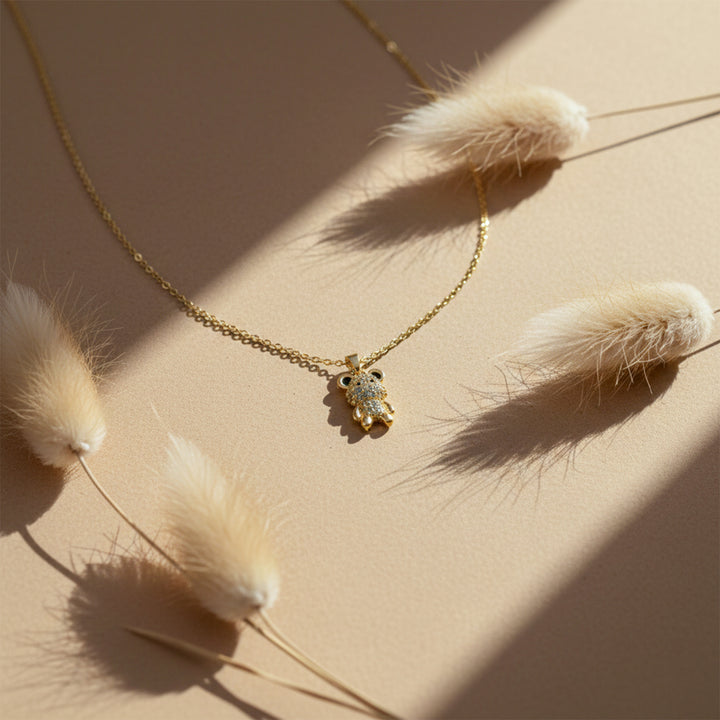 Cute Crystal Bear Pendant Necklace GWN -80