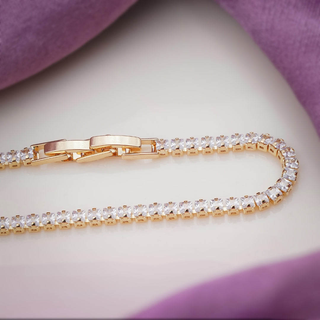 Cosmo Gold Tennis Braclate