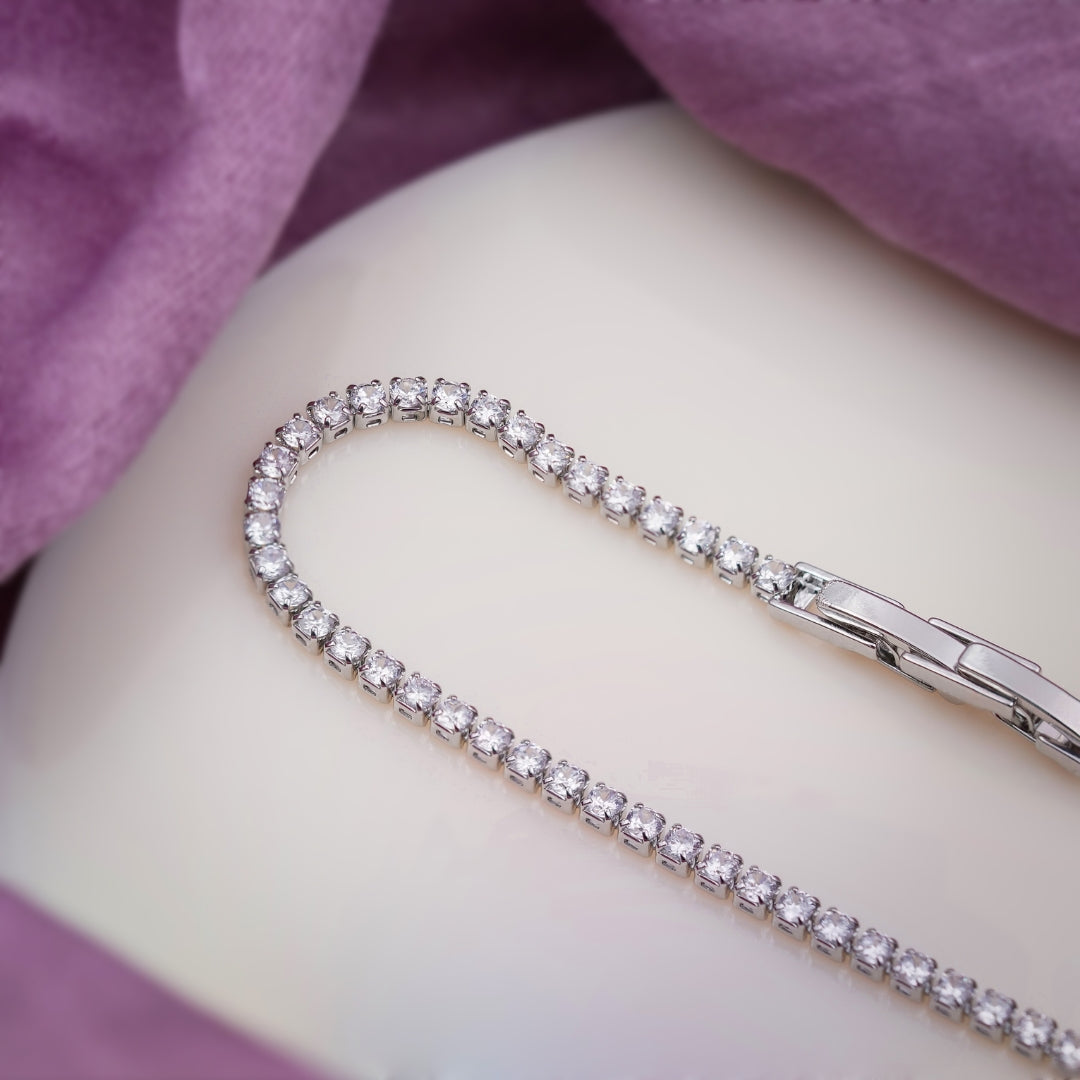 Ishq Silver Solitaire Braclate