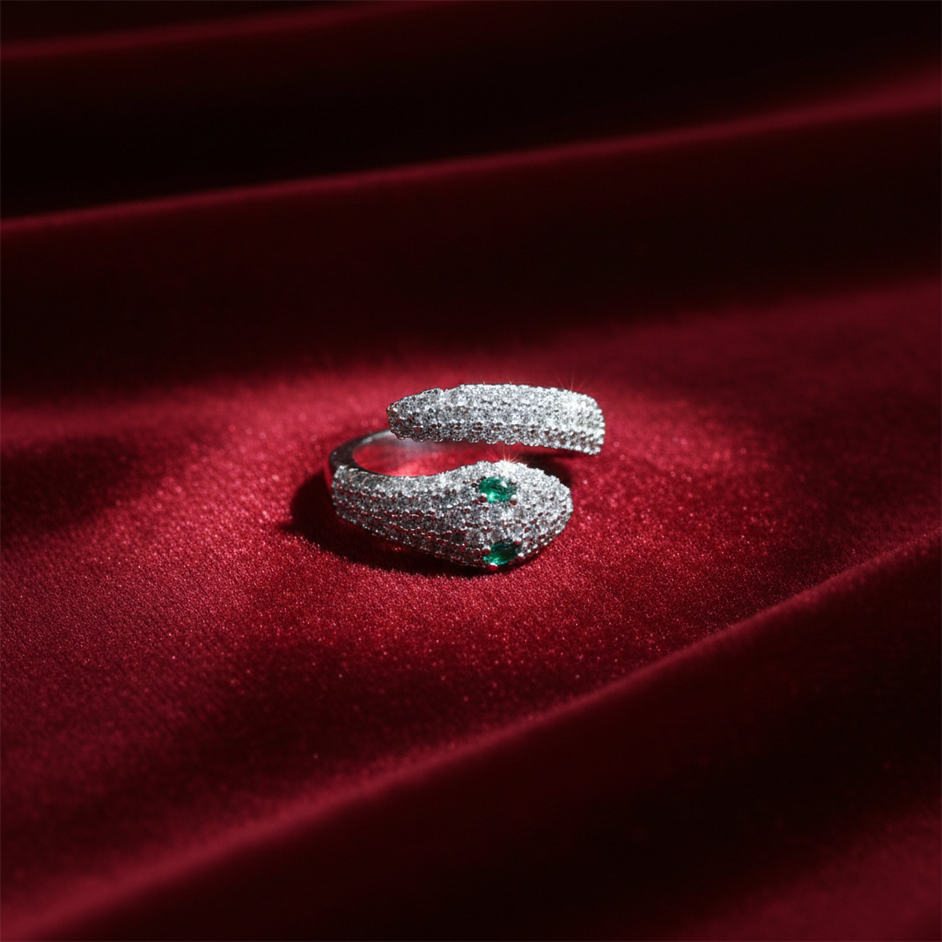 Emerald Serpent Pavé Ring GWR -75