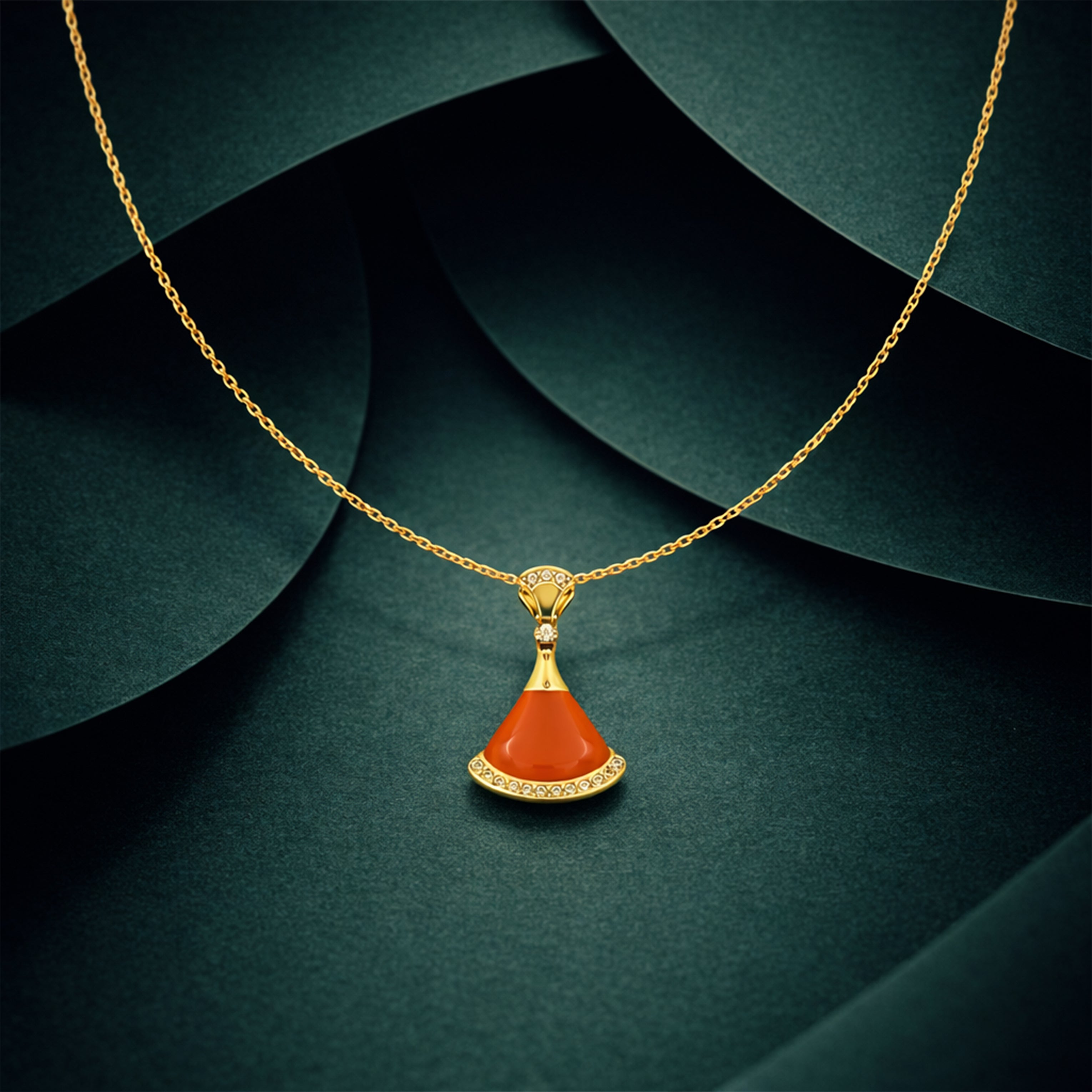 Sunset Fan Pendant Necklace GWN -159