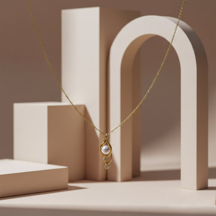Gold Crystal Heart Pearl Necklace GWN -42