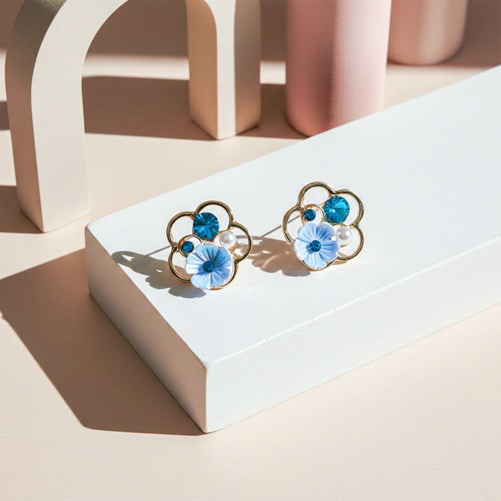 Sky Bloom Studs GWE -236