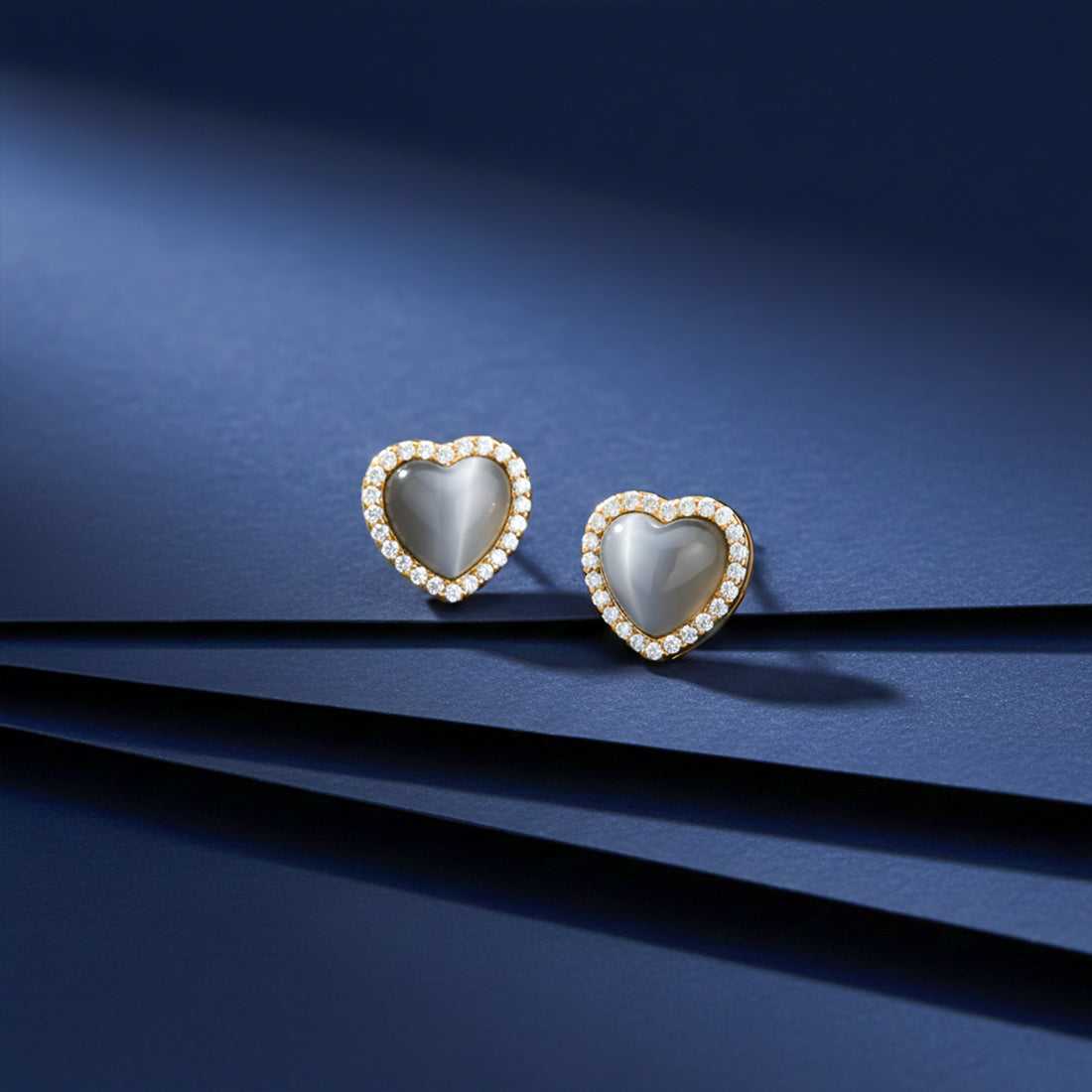 Moonlight Heart Halo Stud Earrings GWE -93