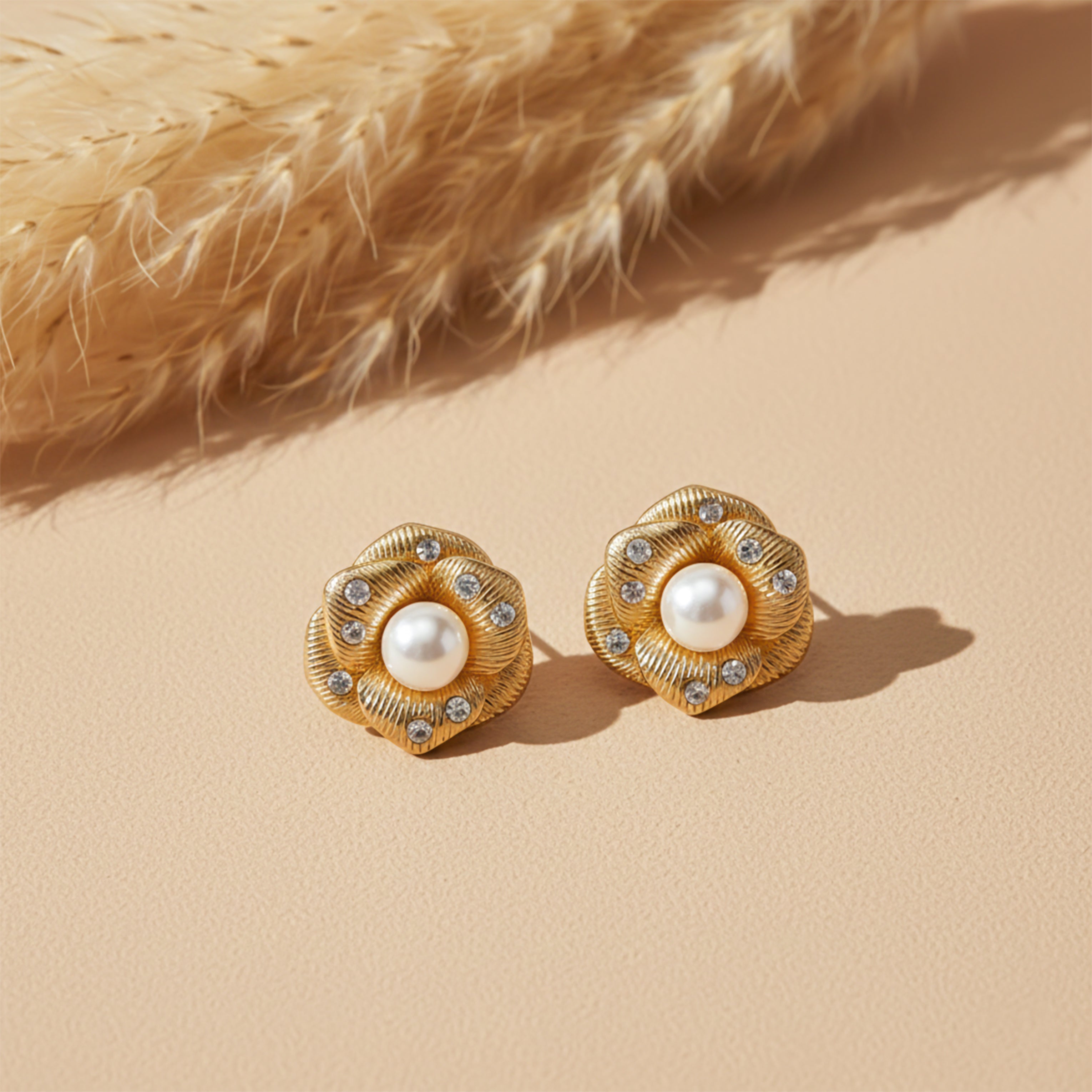 Aurora Pearl Bloom Crystal Stud Earrings GWE -53