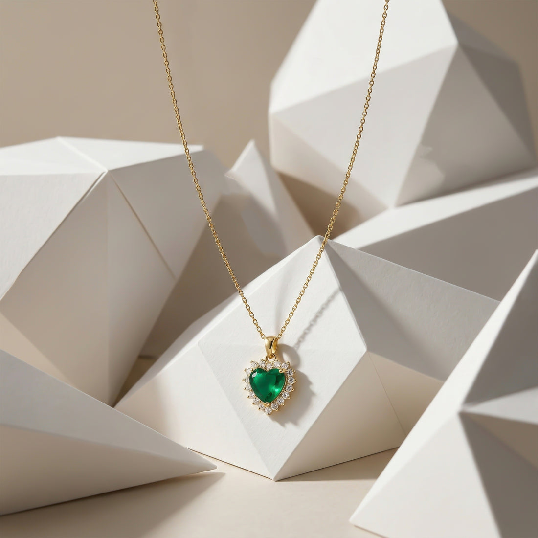 Green Crystal Heart Pendant Necklace GWN -69