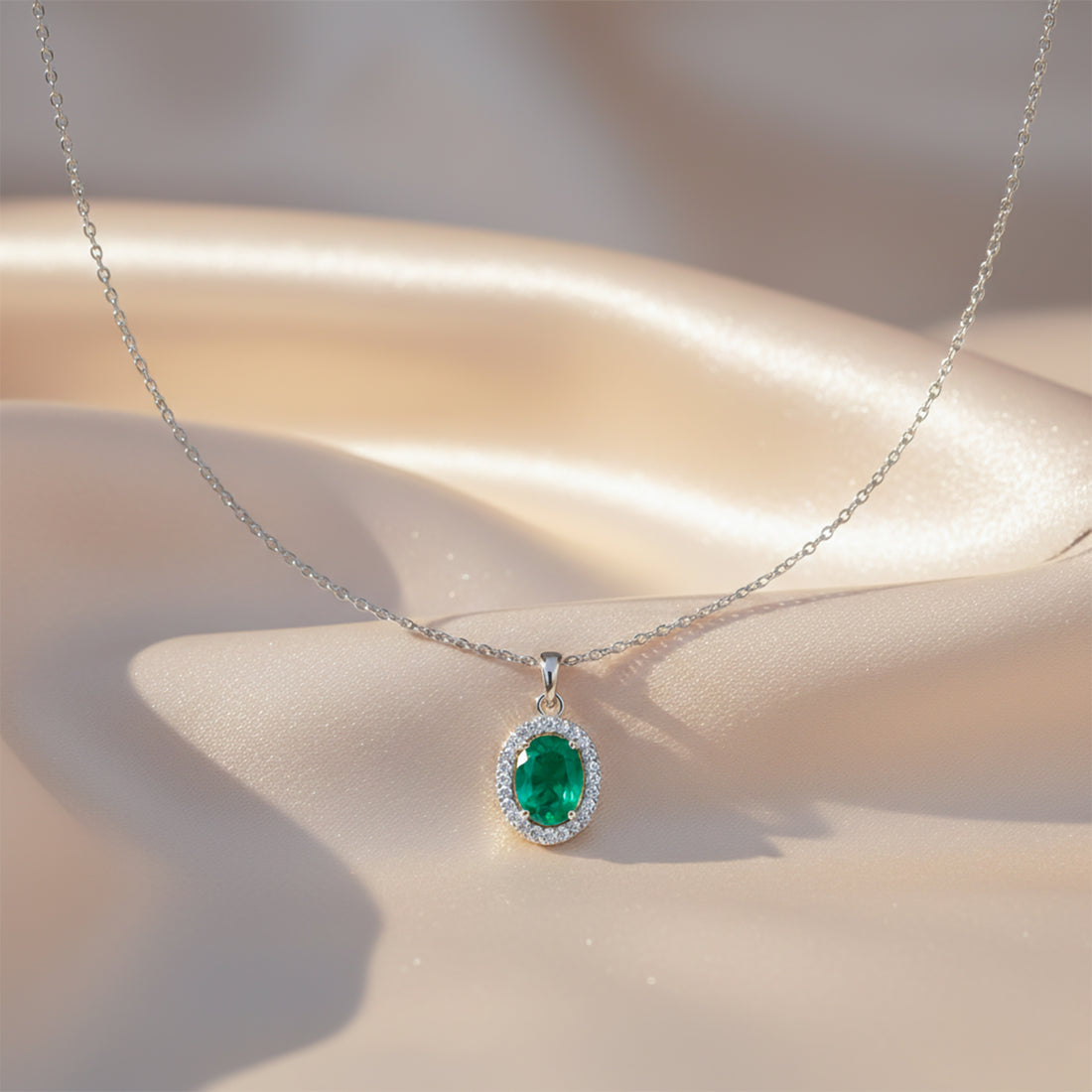 Emerald Halo Pendant Necklace GWN -145