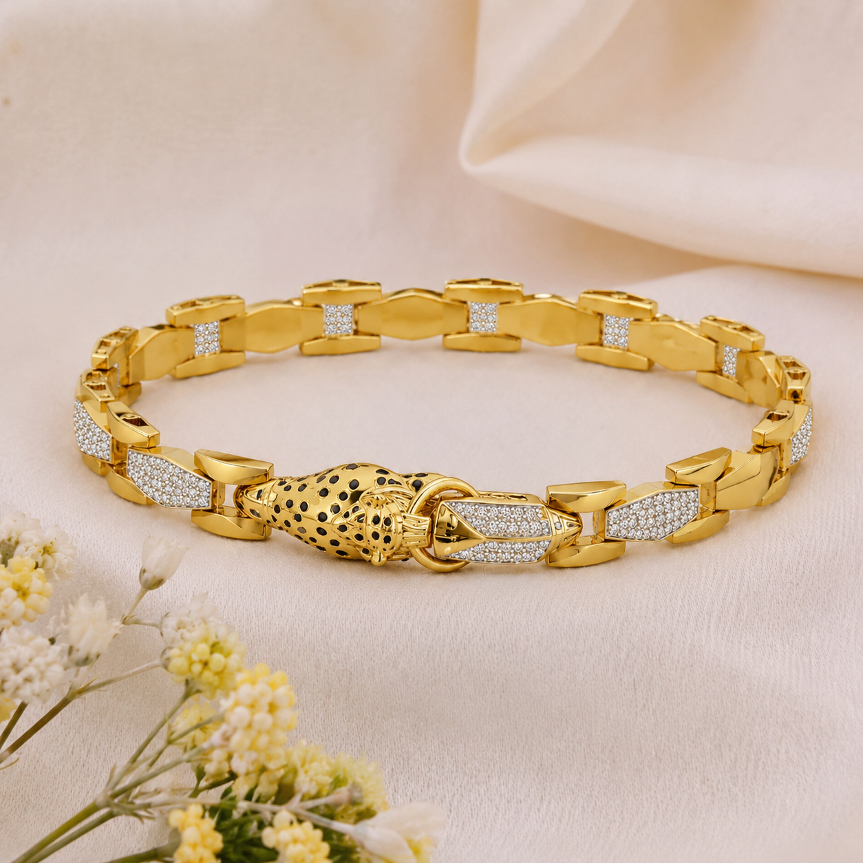 Golden Leopard Crown Braclate GMB -13