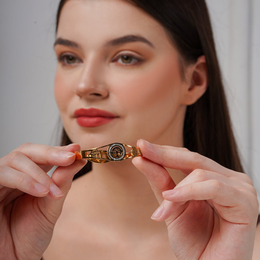 Regalia Emblem Womens Kada