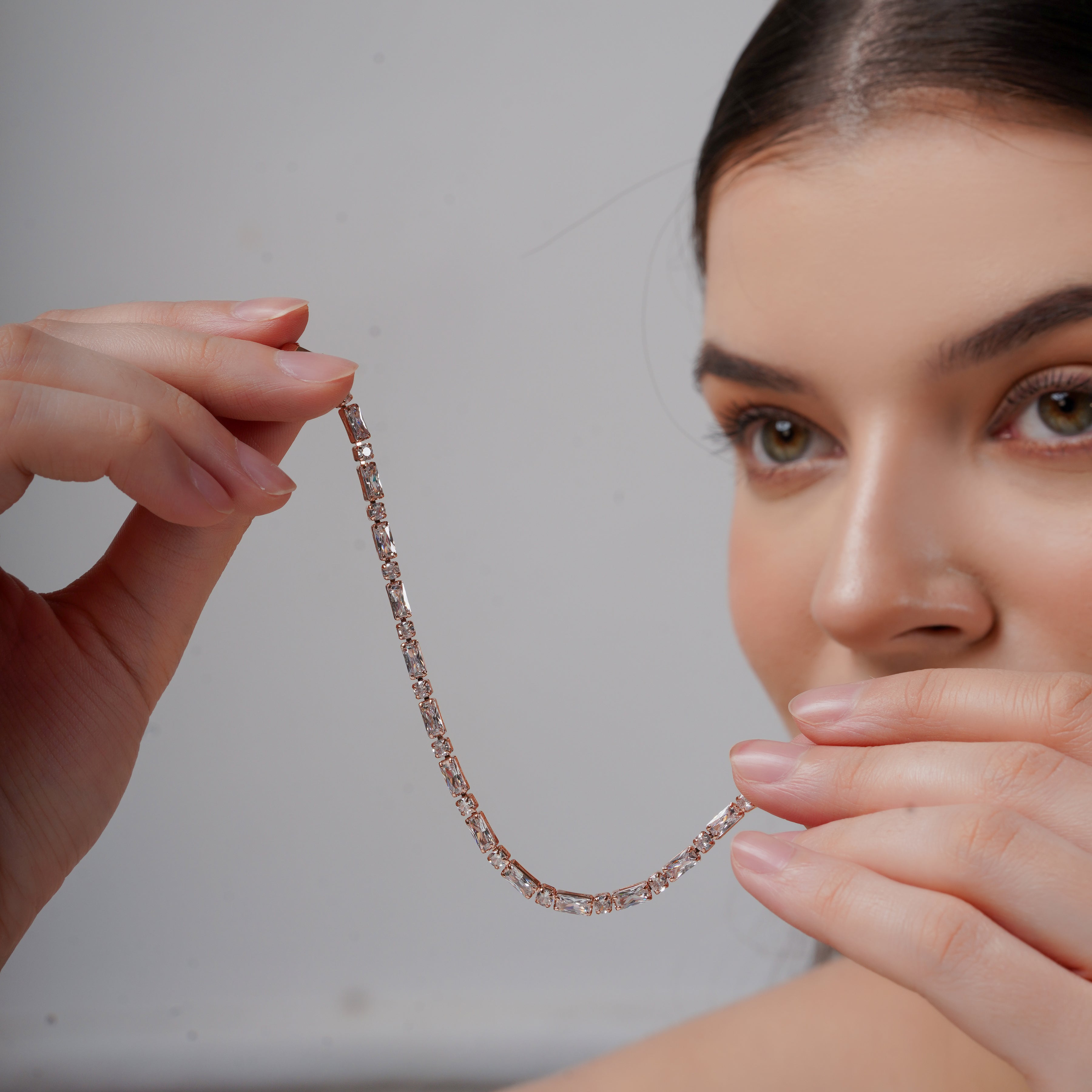 Ridhira Womens Bracelet