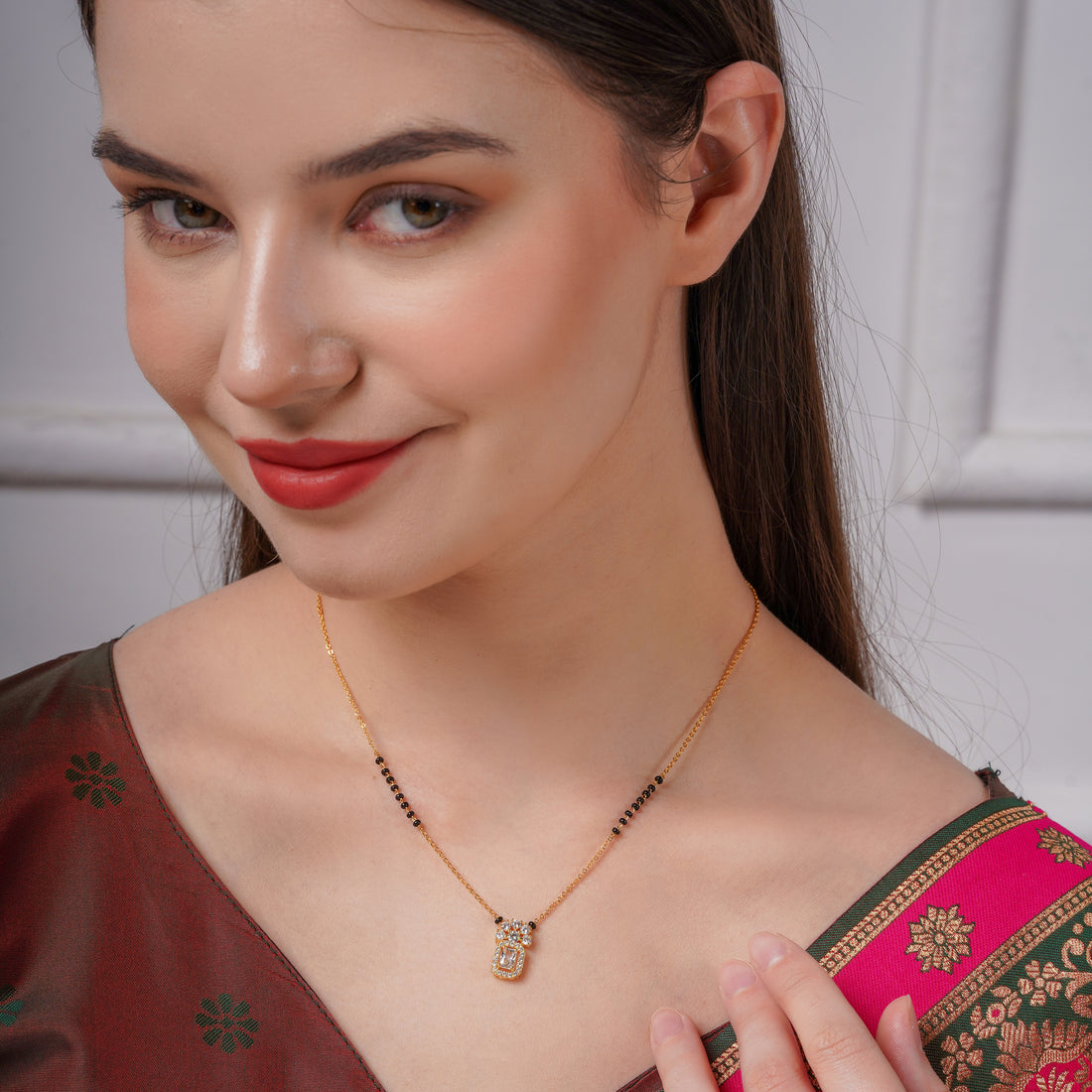 Aarya Mangalsutra  For Women