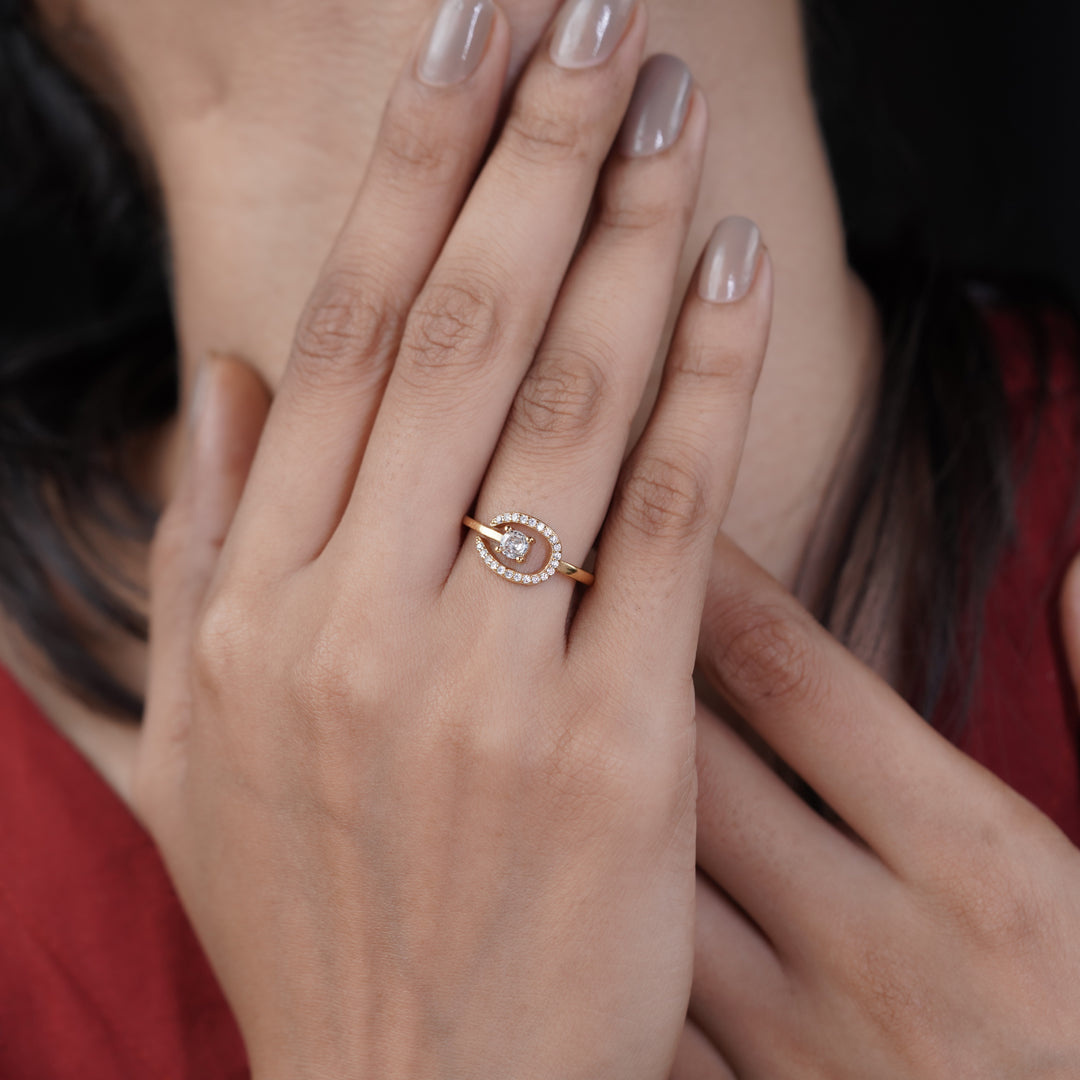 Aura Band Womens Ring