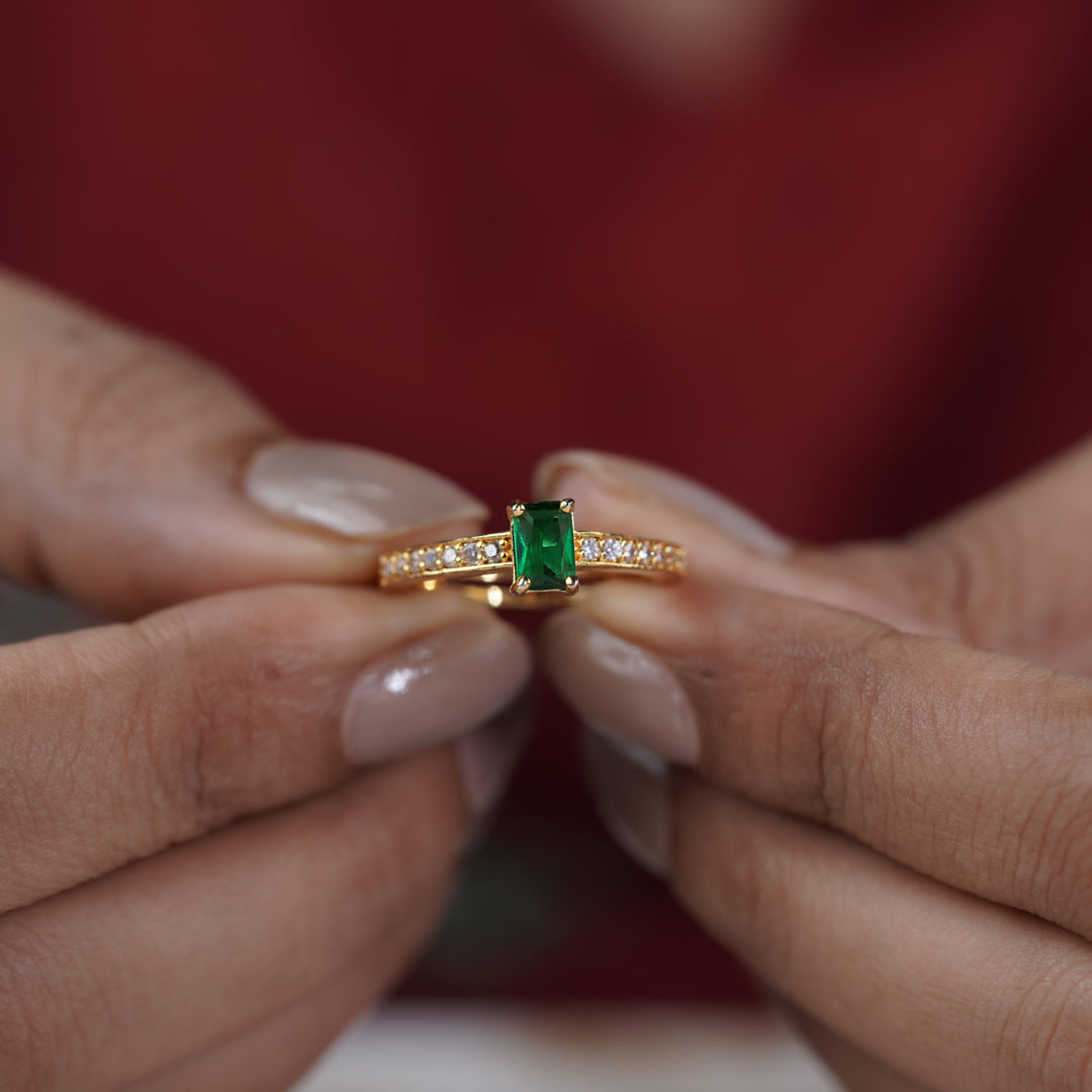 Panna Gold Womens Ring