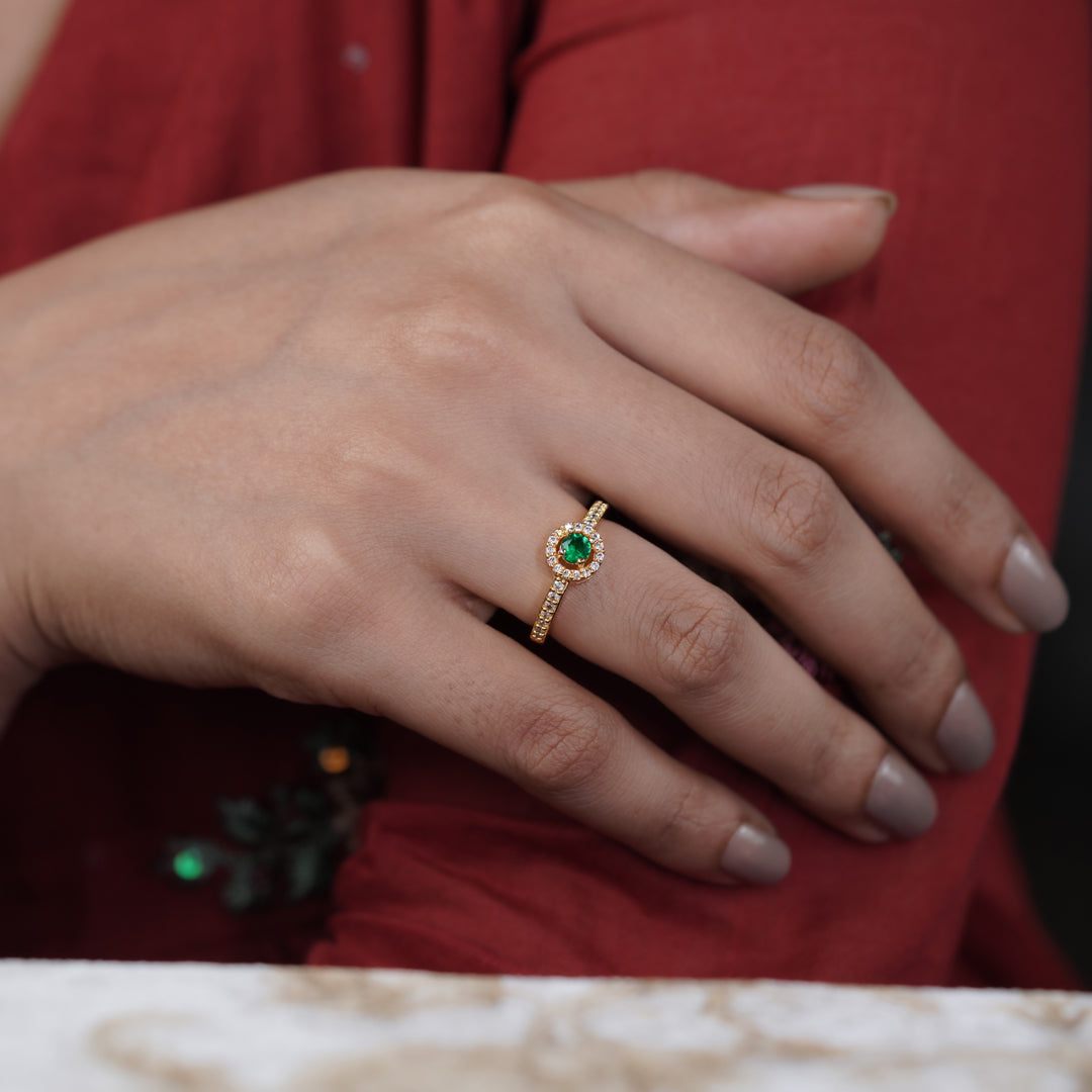 Manali green Diamond Ring