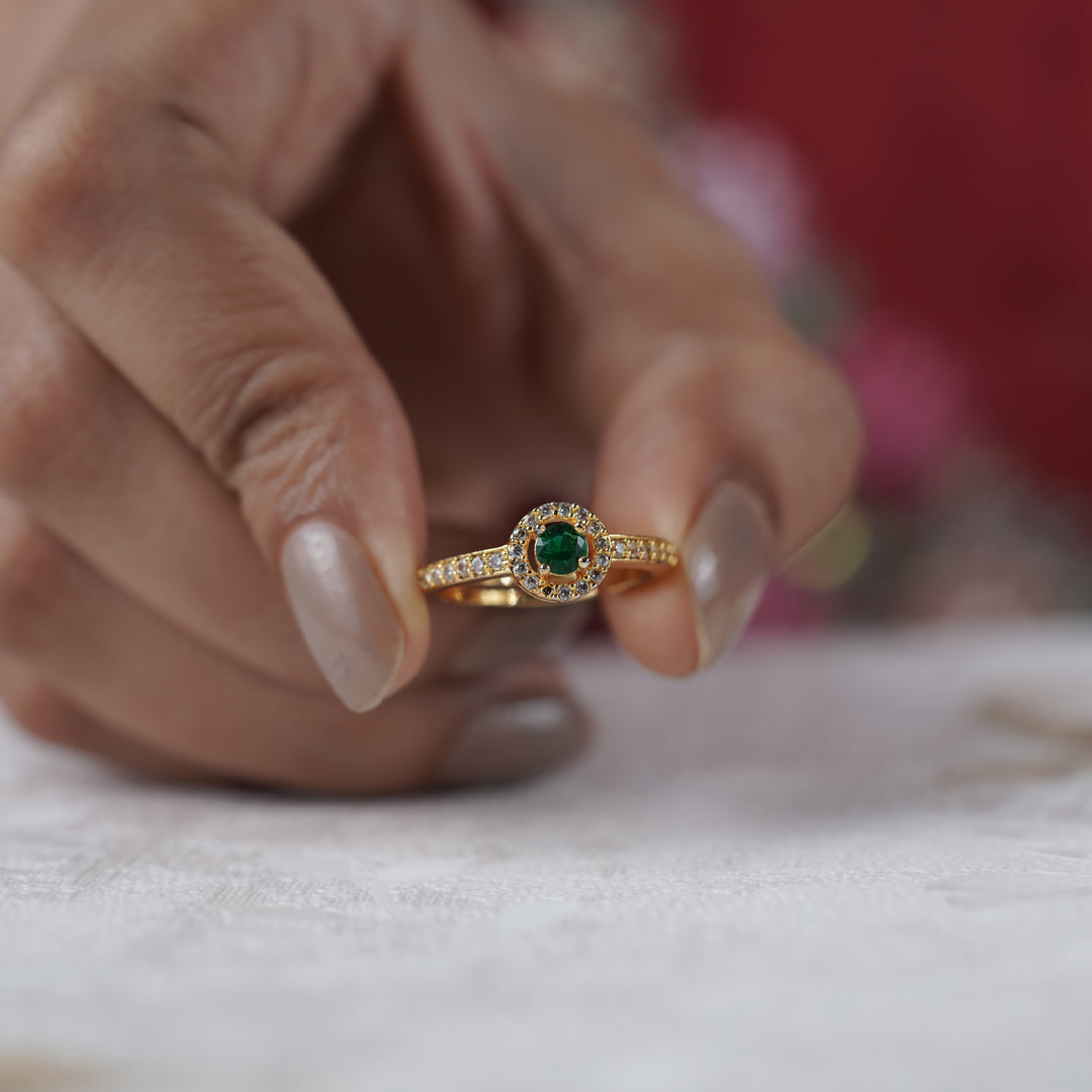 Manali green Diamond Ring