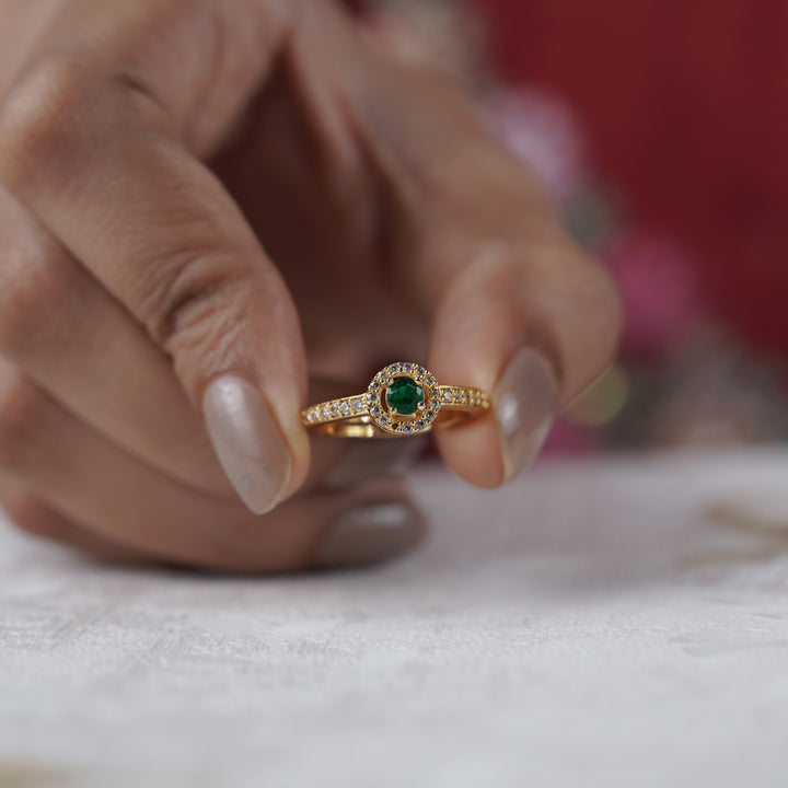 Manali green Diamond Ring