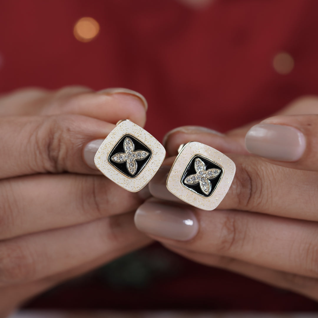 Falak Womens Earring