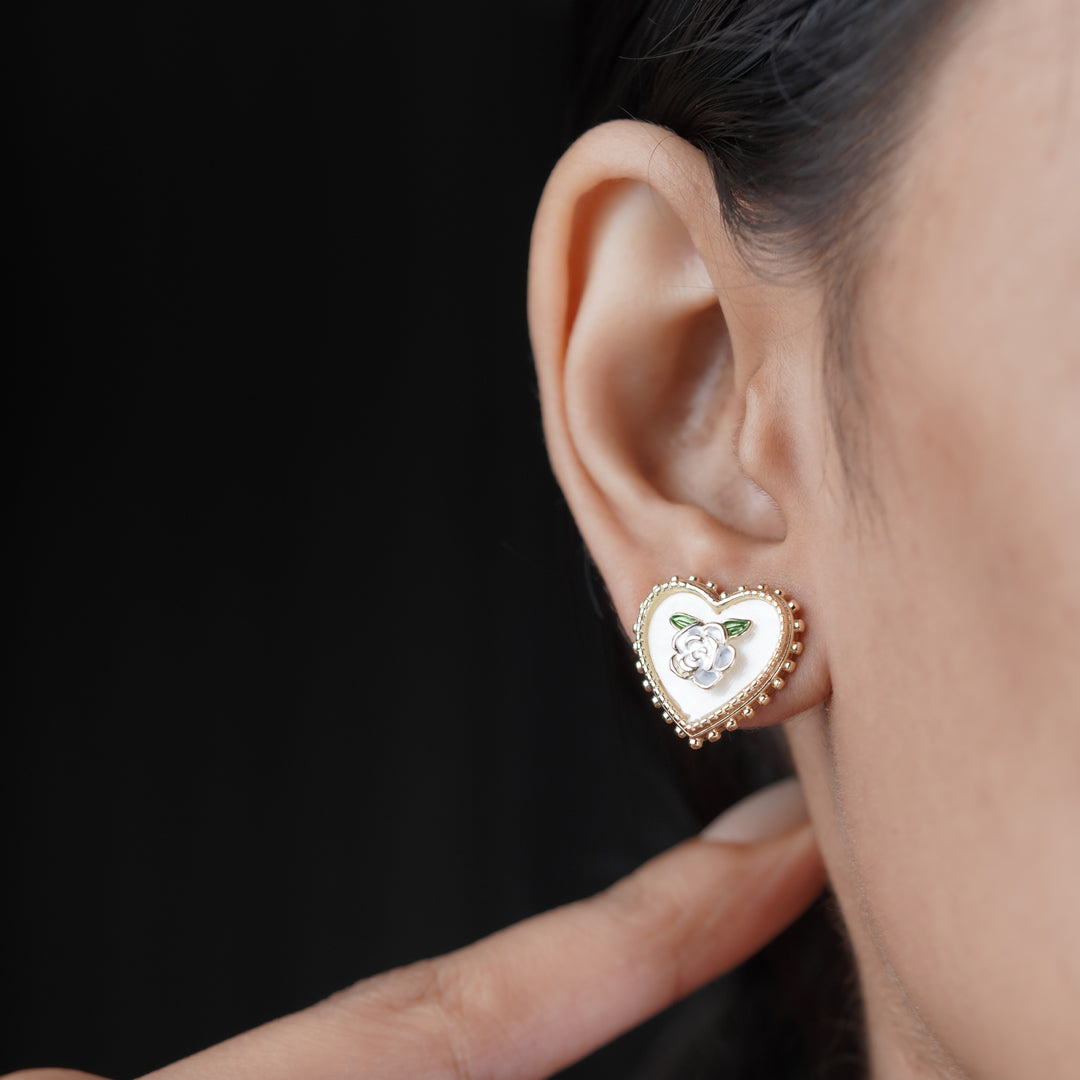 Brinda Heart earring