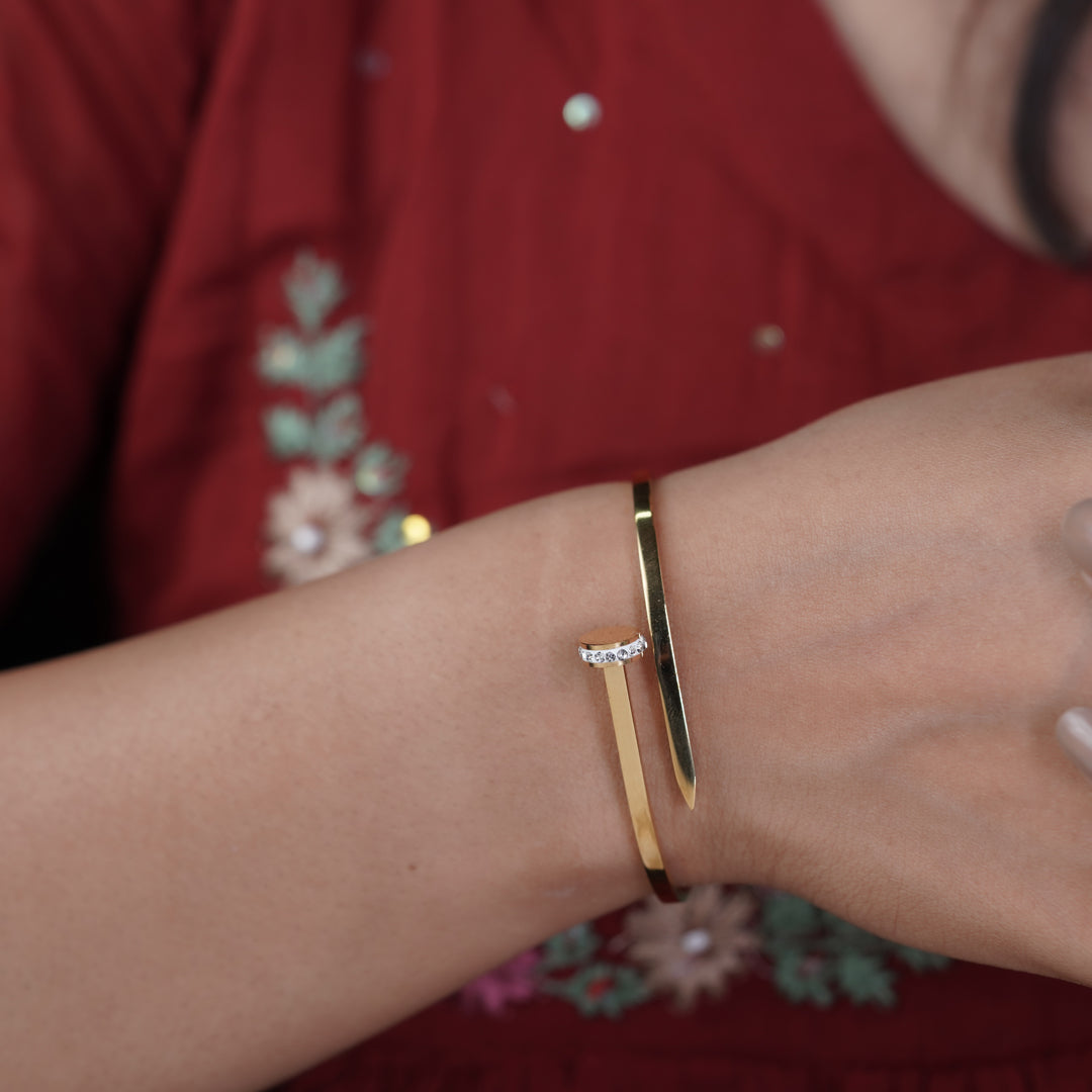 Nalini Womens Daimond Kada