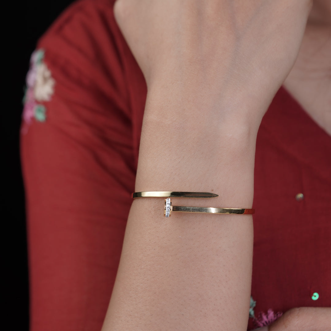 Nalini Womens Daimond Kada