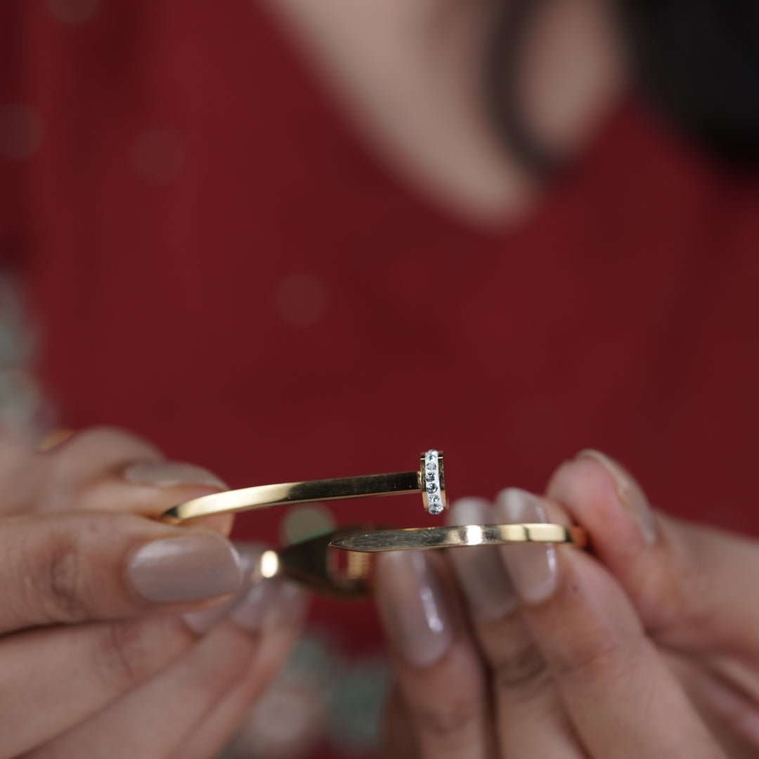 Nalini Womens Daimond Kada