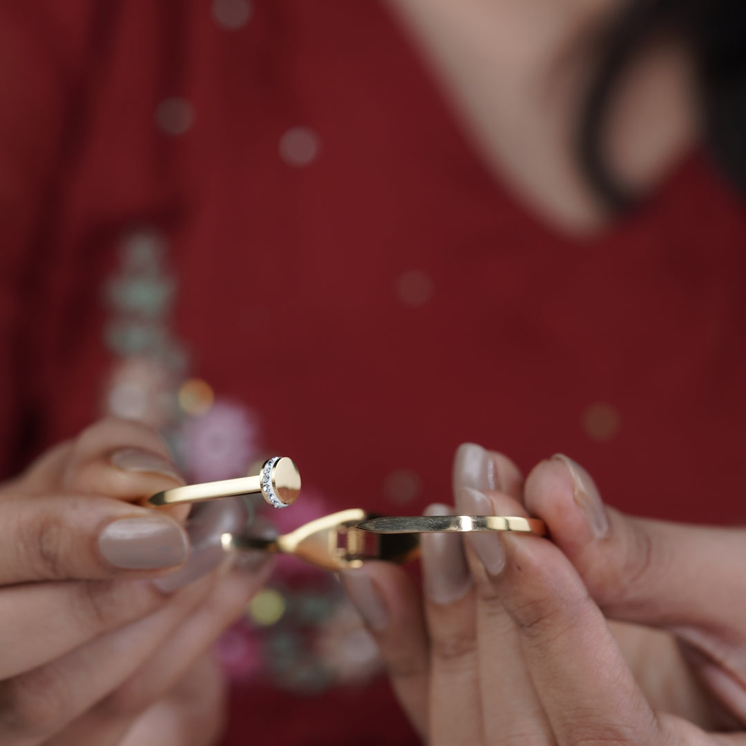 Nalini Womens Daimond Kada