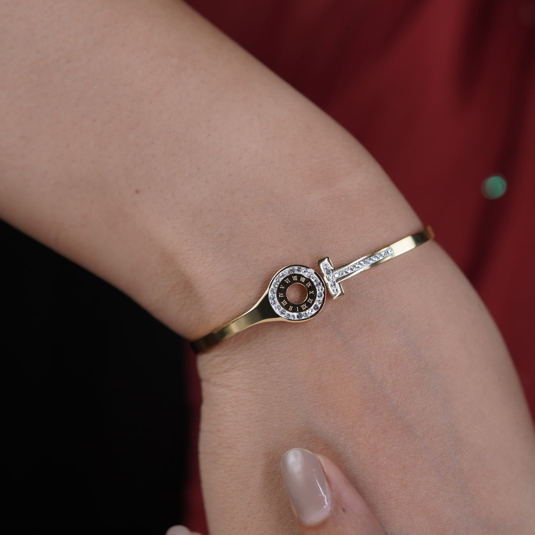 Gayatri Womens Kada