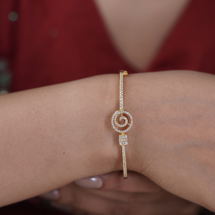 Bindiya Womens Kada