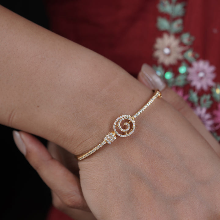 Bindiya Womens Kada