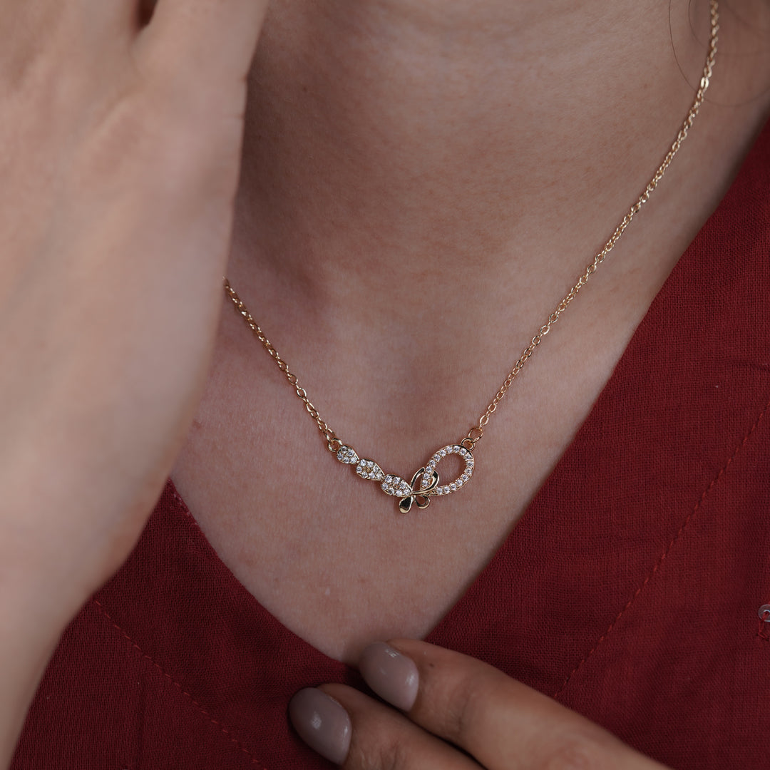 Indira Womens Neckless