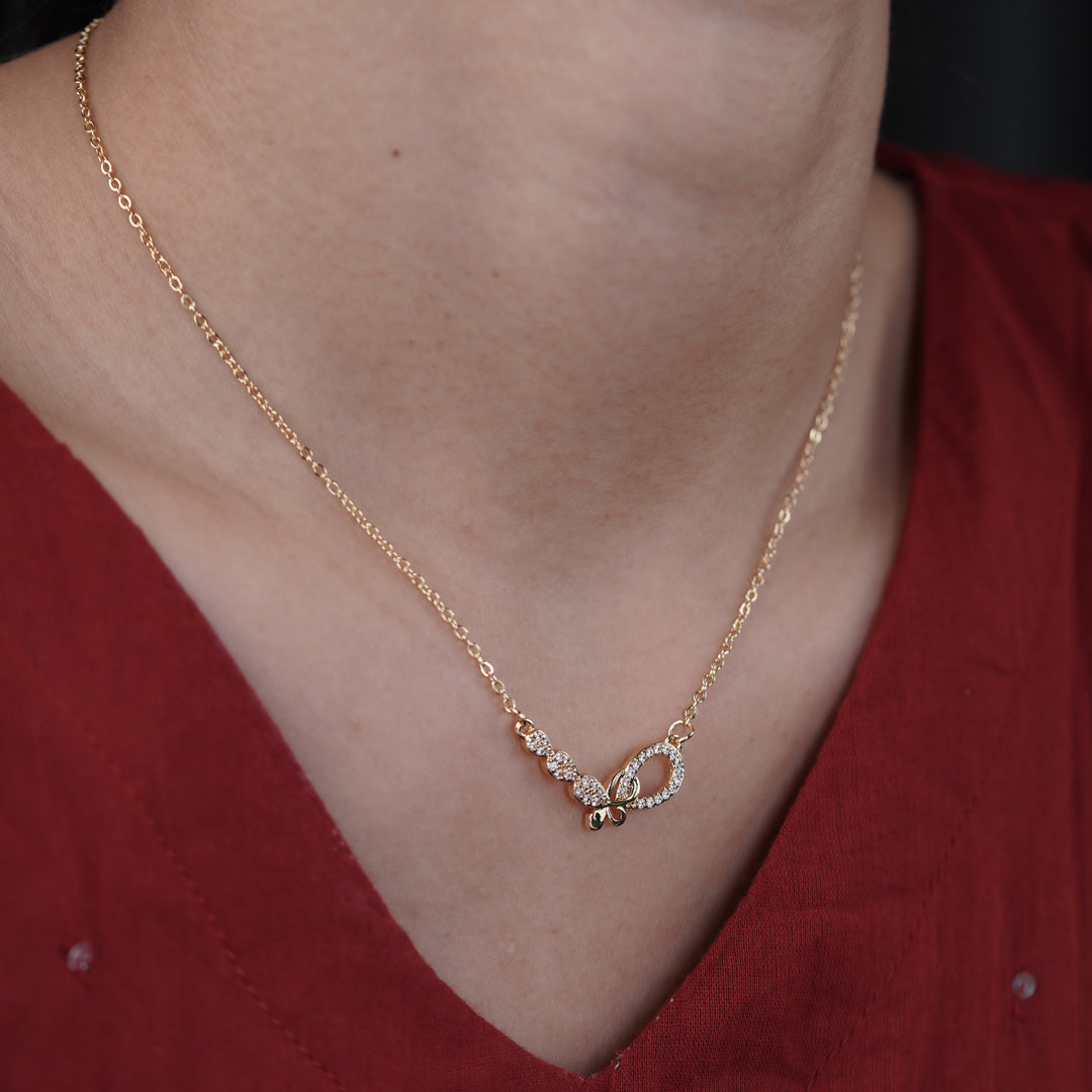 Indira Womens Neckless