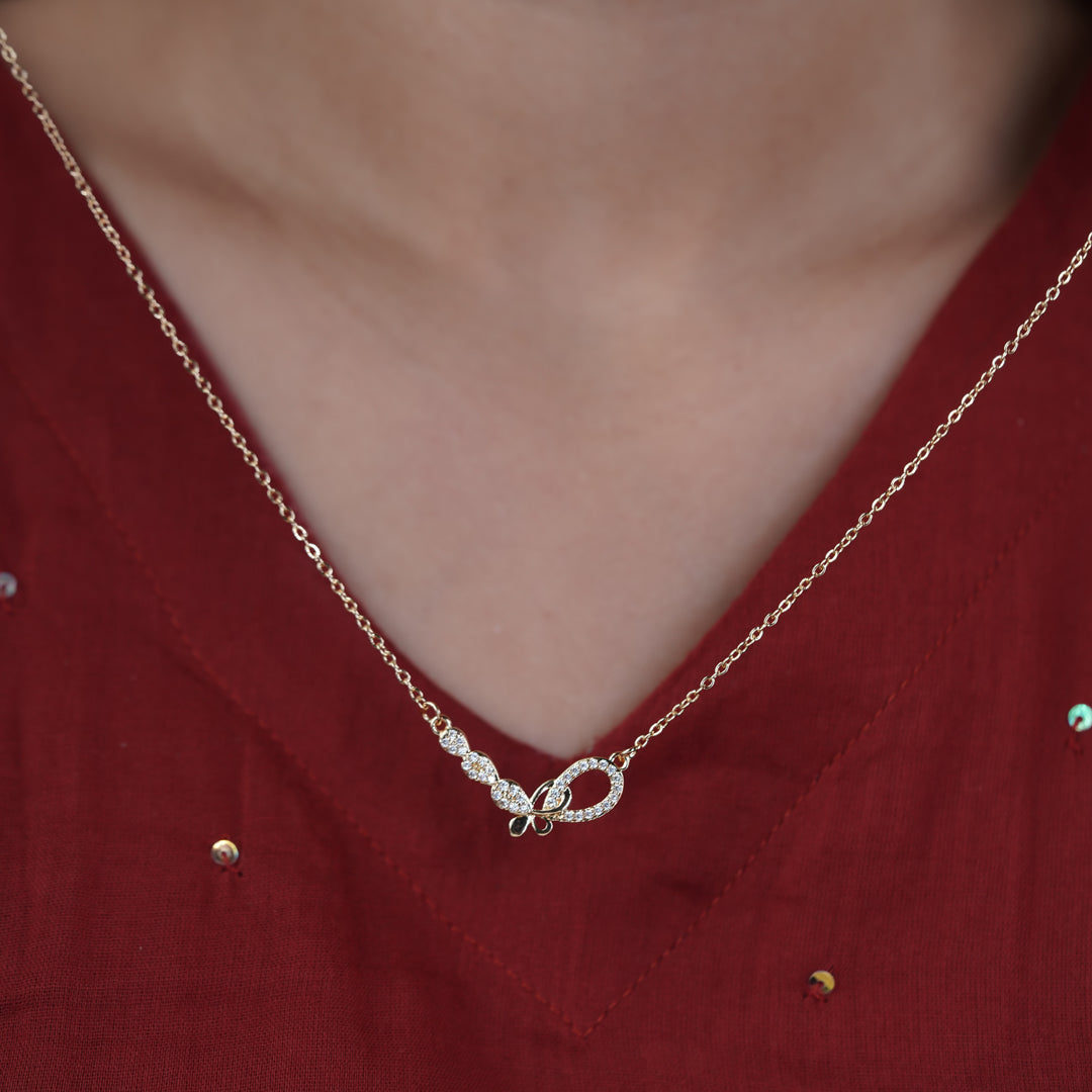 Indira Womens Neckless