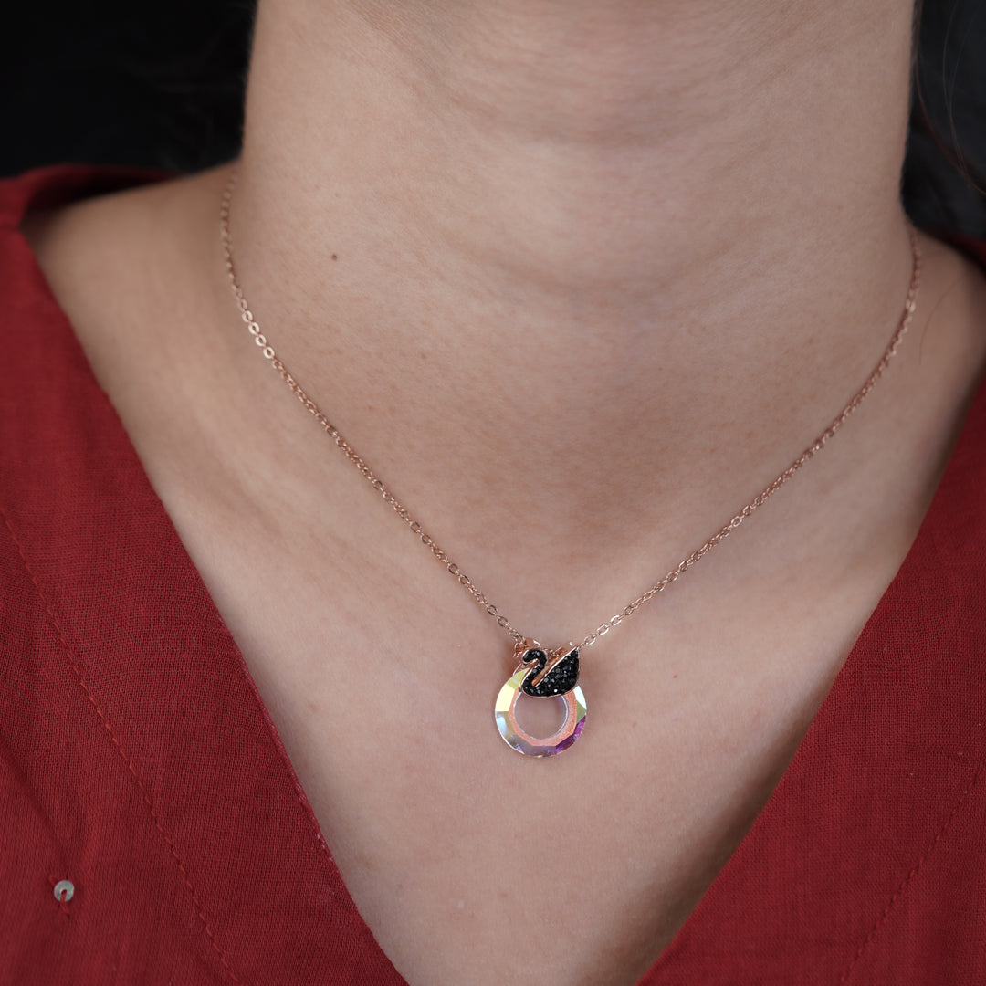 Meera Womens Neckless