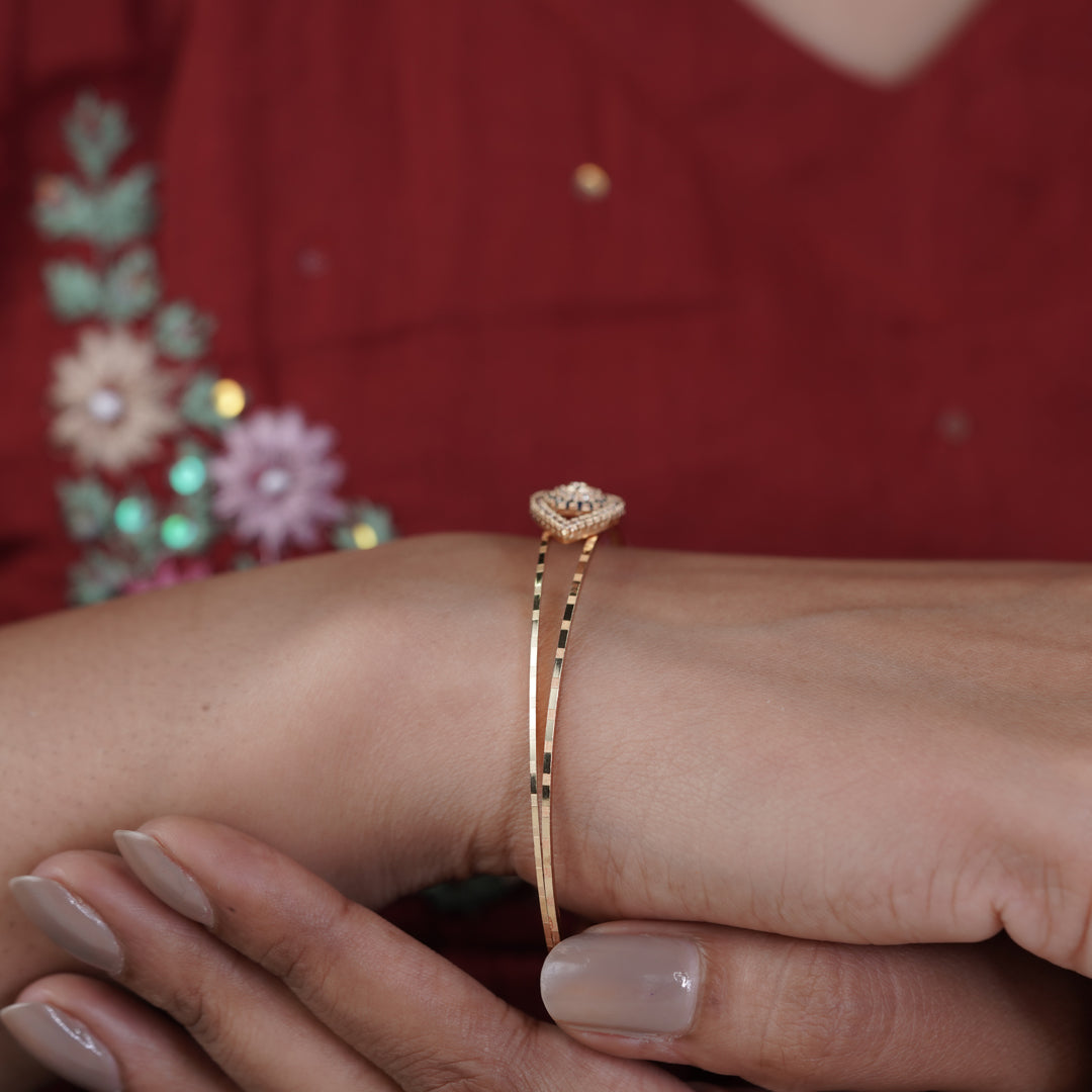 Nazar Free Size Bangles