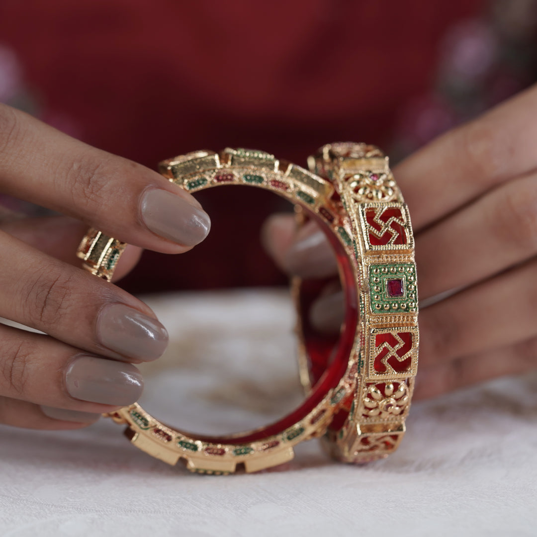 Swatik Womens Royal Bangles