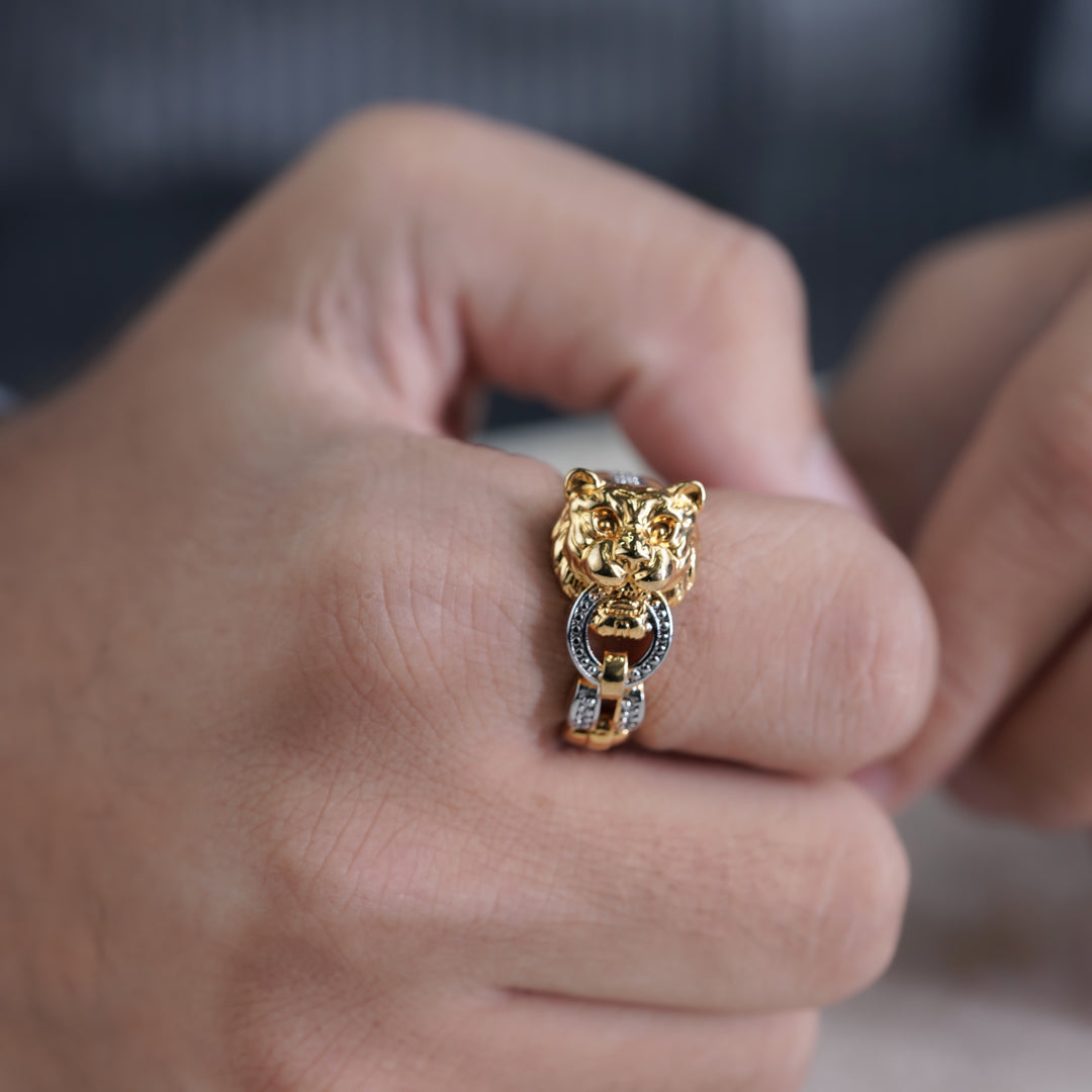 Regal Tiger Link Gold Statement Ring GMR -25