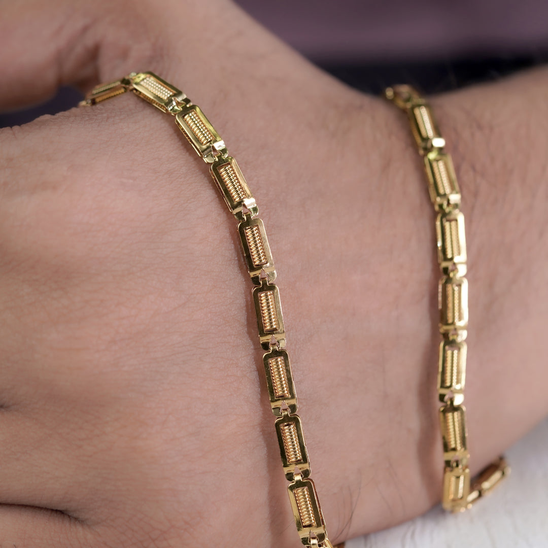 Titne Link  Premium Gold Rectangular Men’s Chain